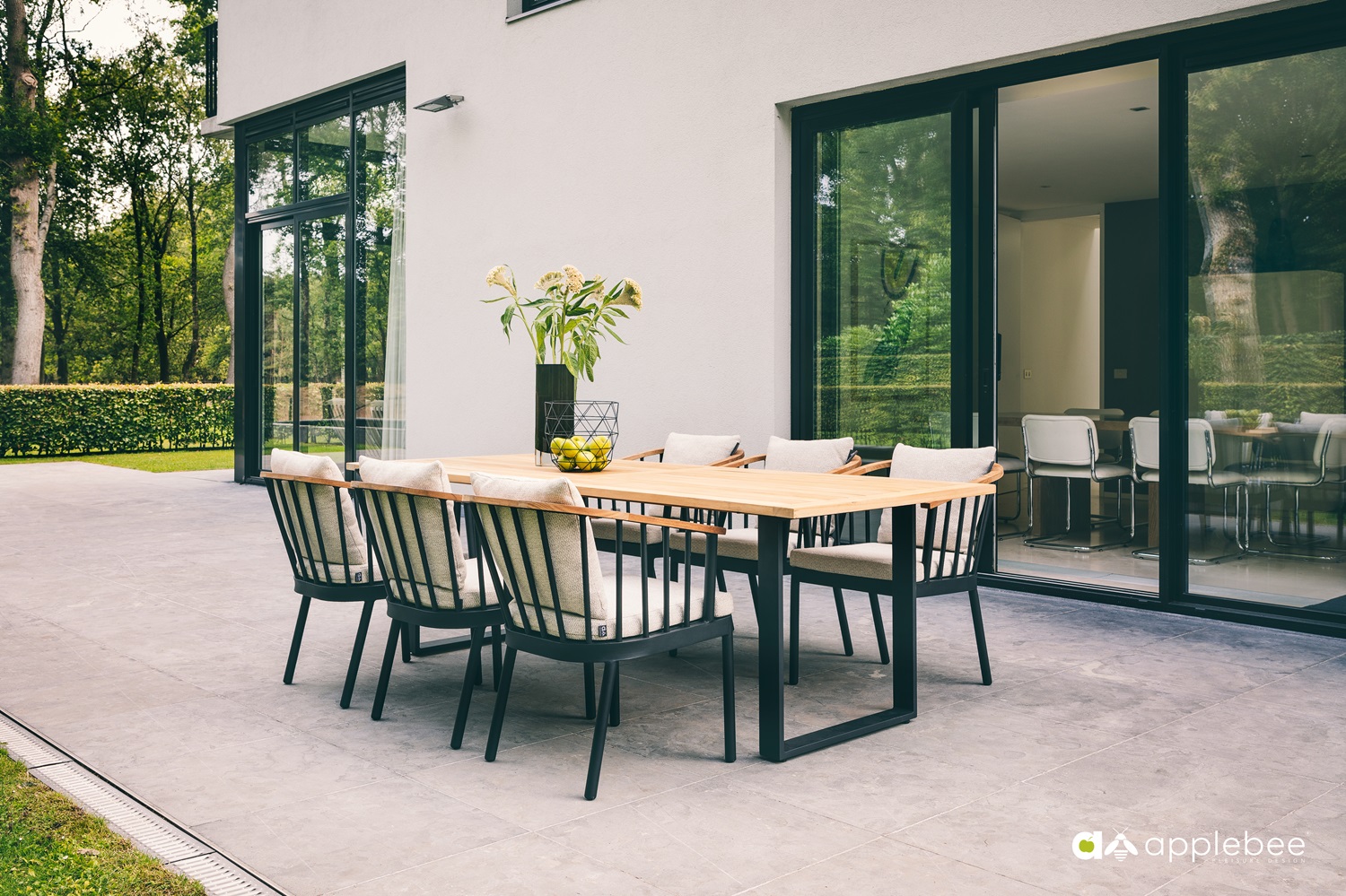 Applebee CONDOR dining collectie