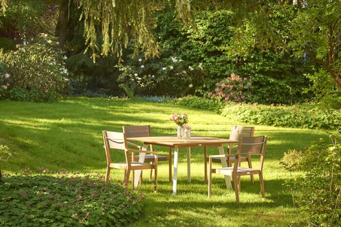 Traditional Teak Luna tafel  120 x 120 cm