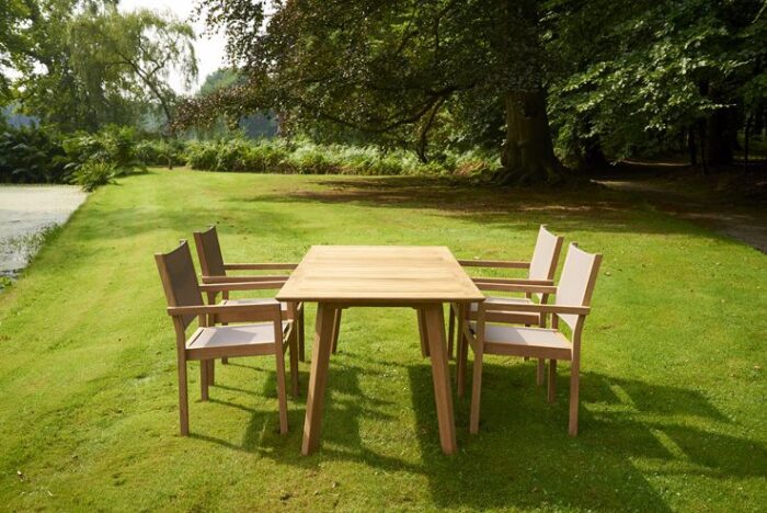 Traditional Teak Luna tafel  217 x 90 cm