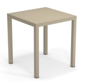 Emu Nova tafel 70 x 70 cm Taupe