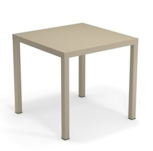 Emu Nova tafel 90 x 90 cm Taupe