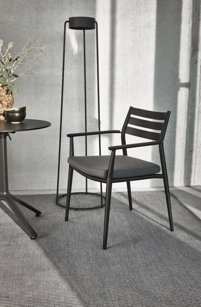 Solpuri PIA stapelstoel Anthracite aluminium arm - Afbeelding 2