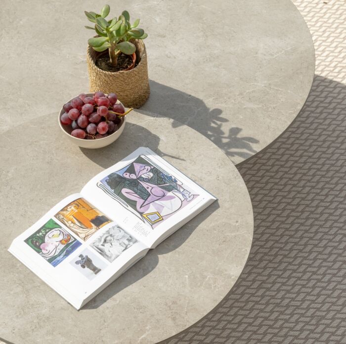 Jati&Kebon Ronda side table Ø45cm Teak ceramic Chianca 12mm - Afbeelding 2