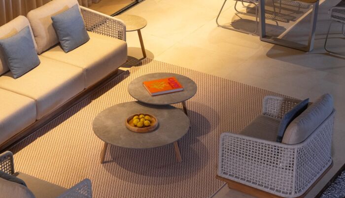 Jati&Kebon Ronda side table Ø45cm Teak ceramic Chianca 12mm - Afbeelding 4