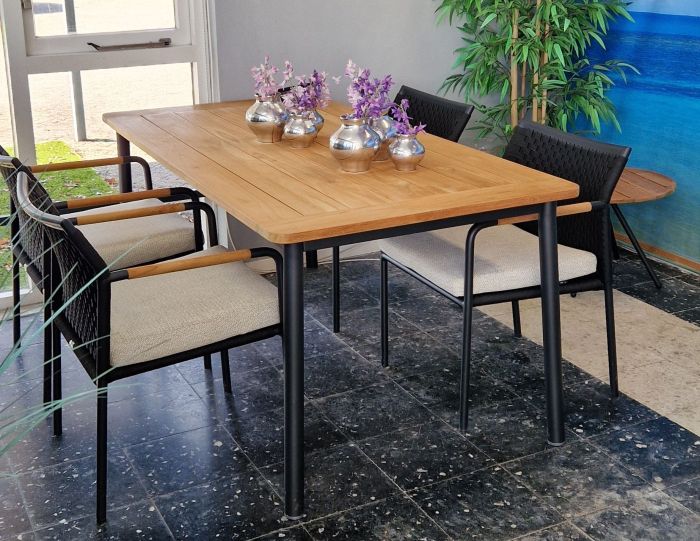 Applebee Elle Belt dining set SHOWMODEL