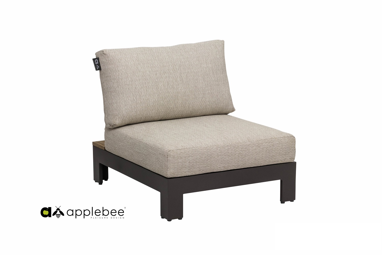 Applebee Sticks-and-More center