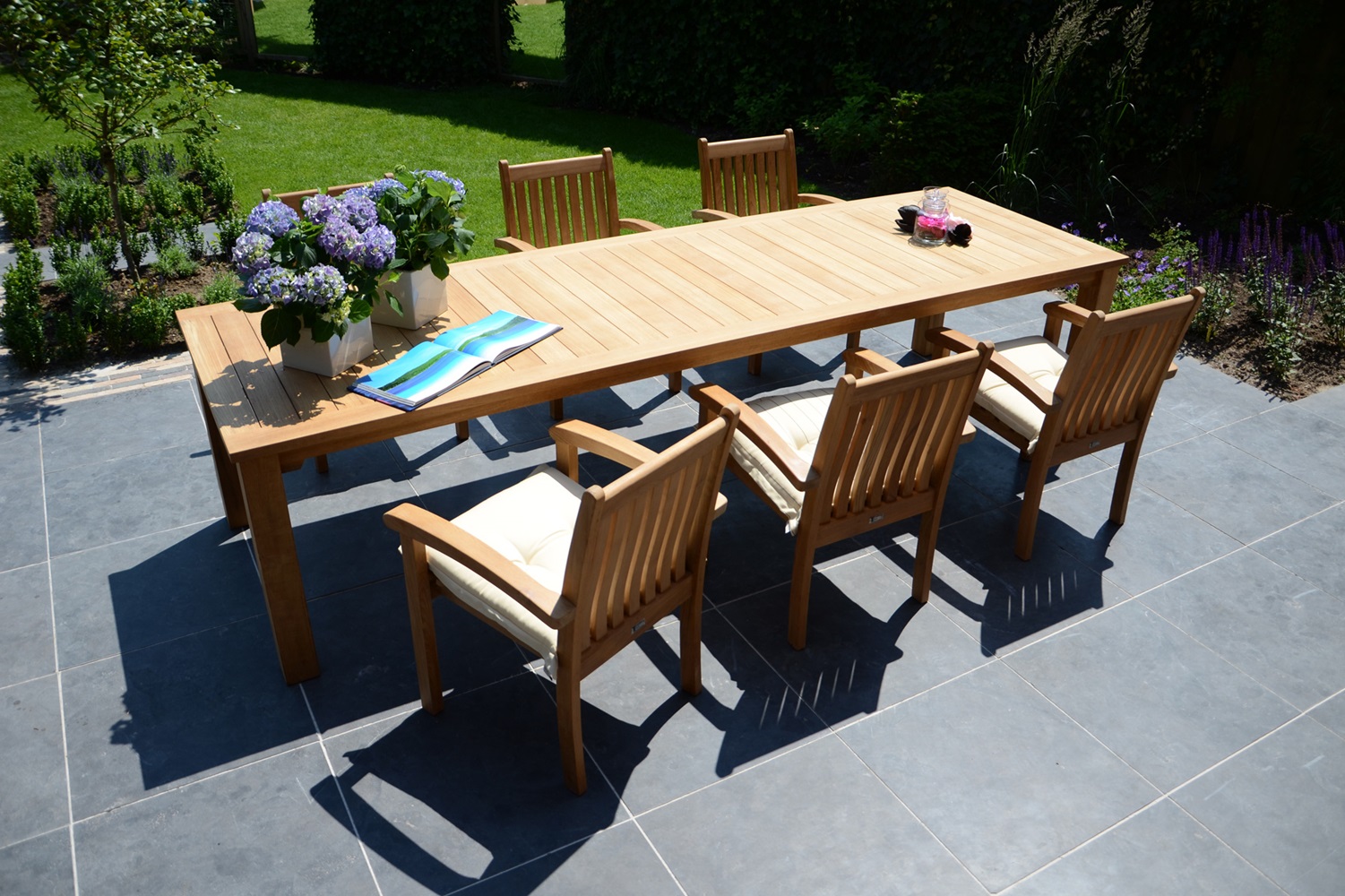 Traditional Teak VICTORIA