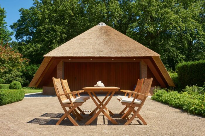 Traditional Teak Victoria klaparmstoel